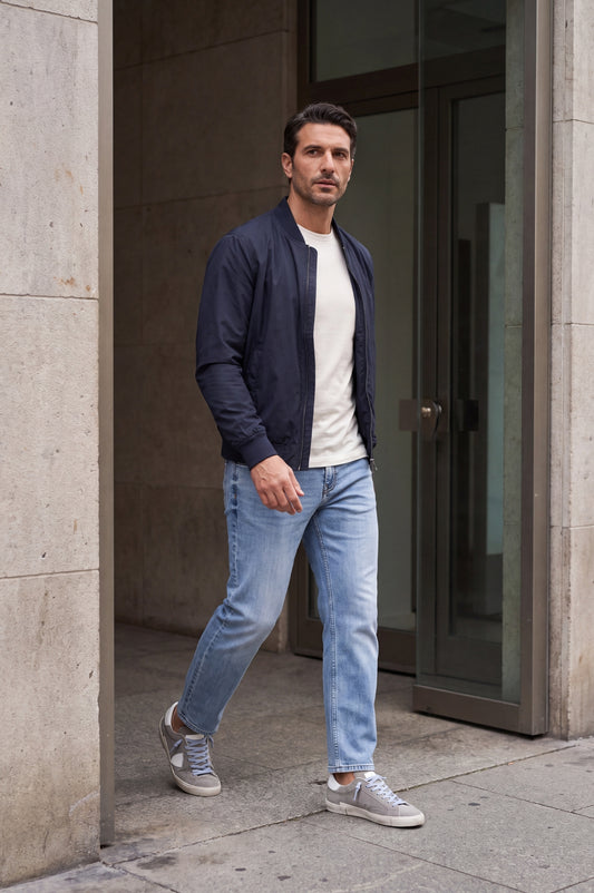 Joshua Comfort | Gum Blue