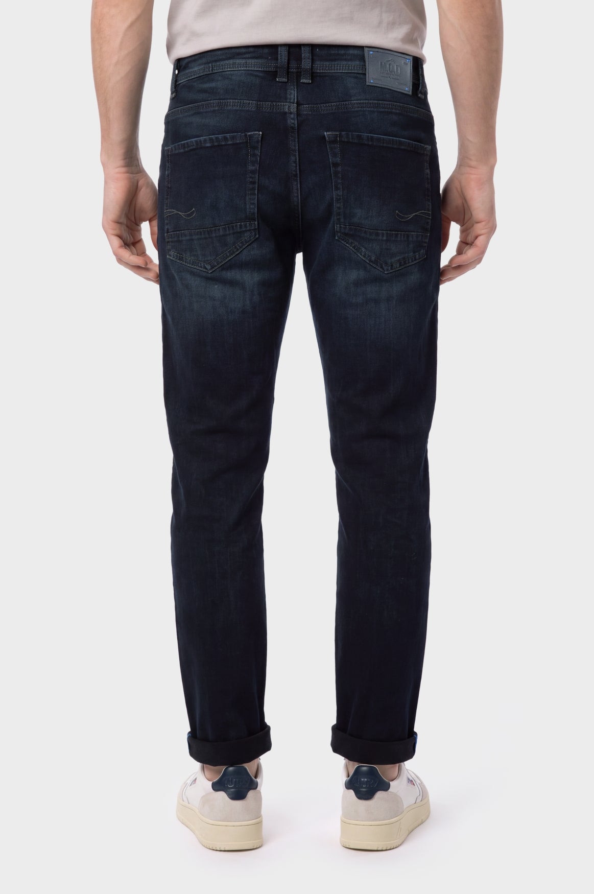 Ricardo Regular | Genius Blue