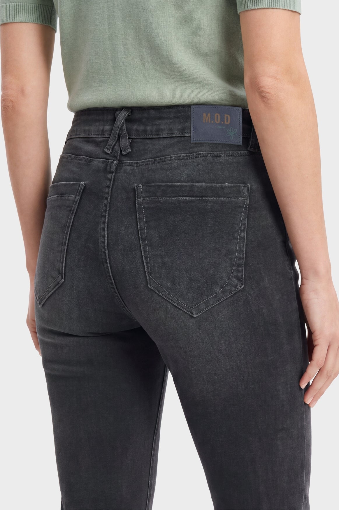 Sina Bootcut | Game Black