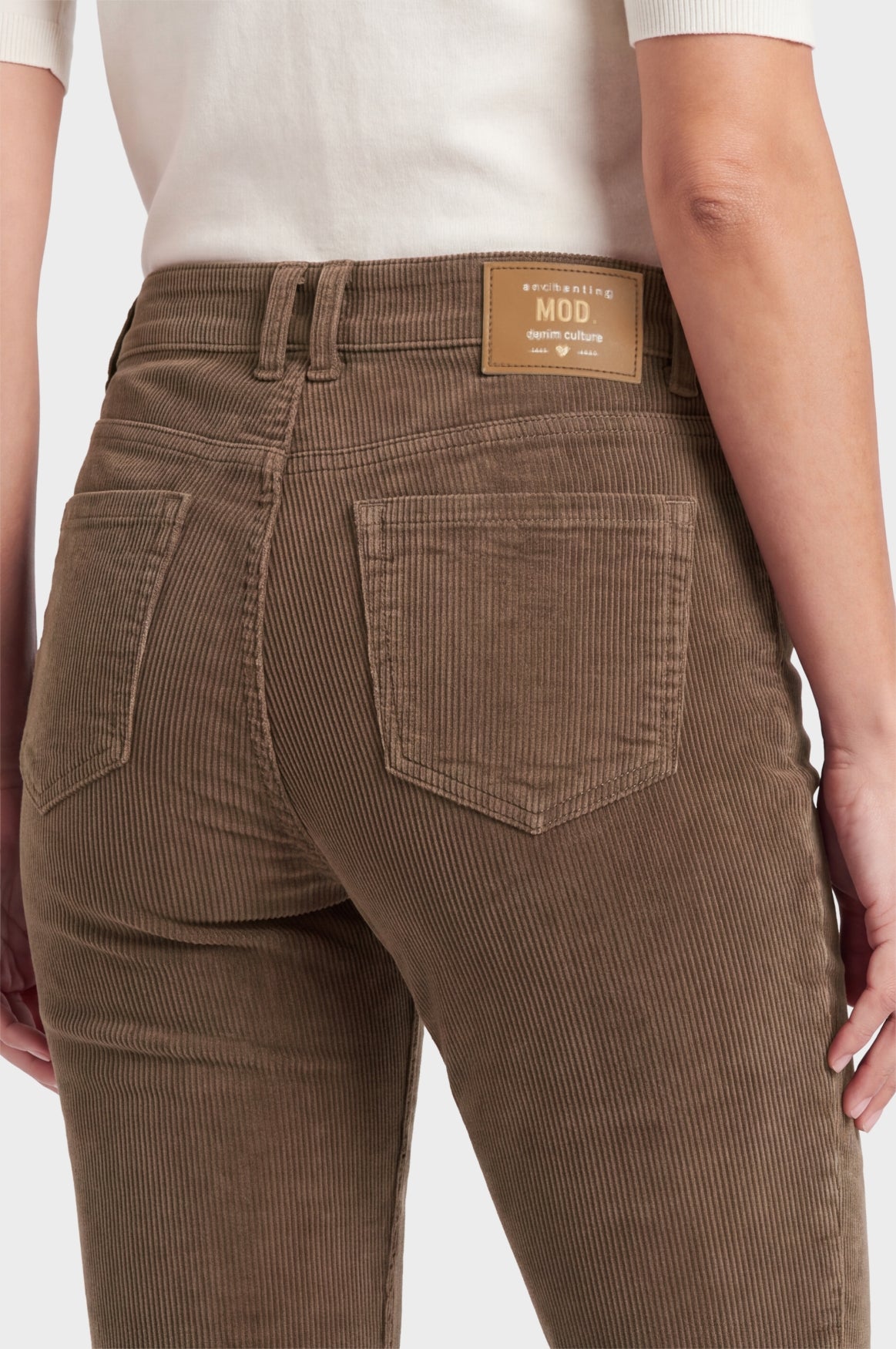 Sina Bootcut | Brown