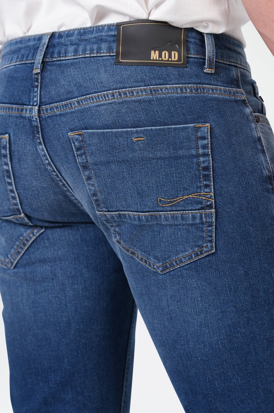 Thomas Comfort Fit | Mid Blue