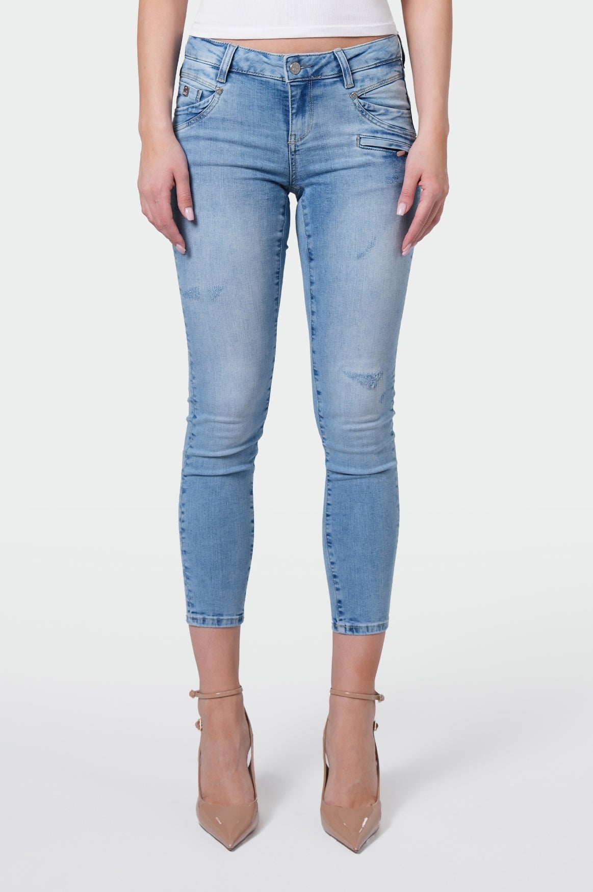 SUZY Skinny Fit | Ashberry Blue