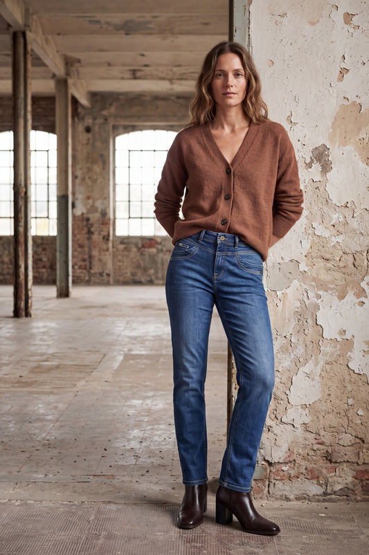 REA High Regular Fit | Mid Blue