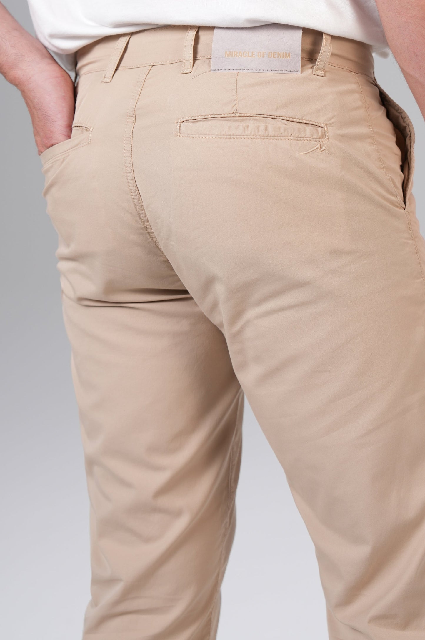 Henry Chino | Beige