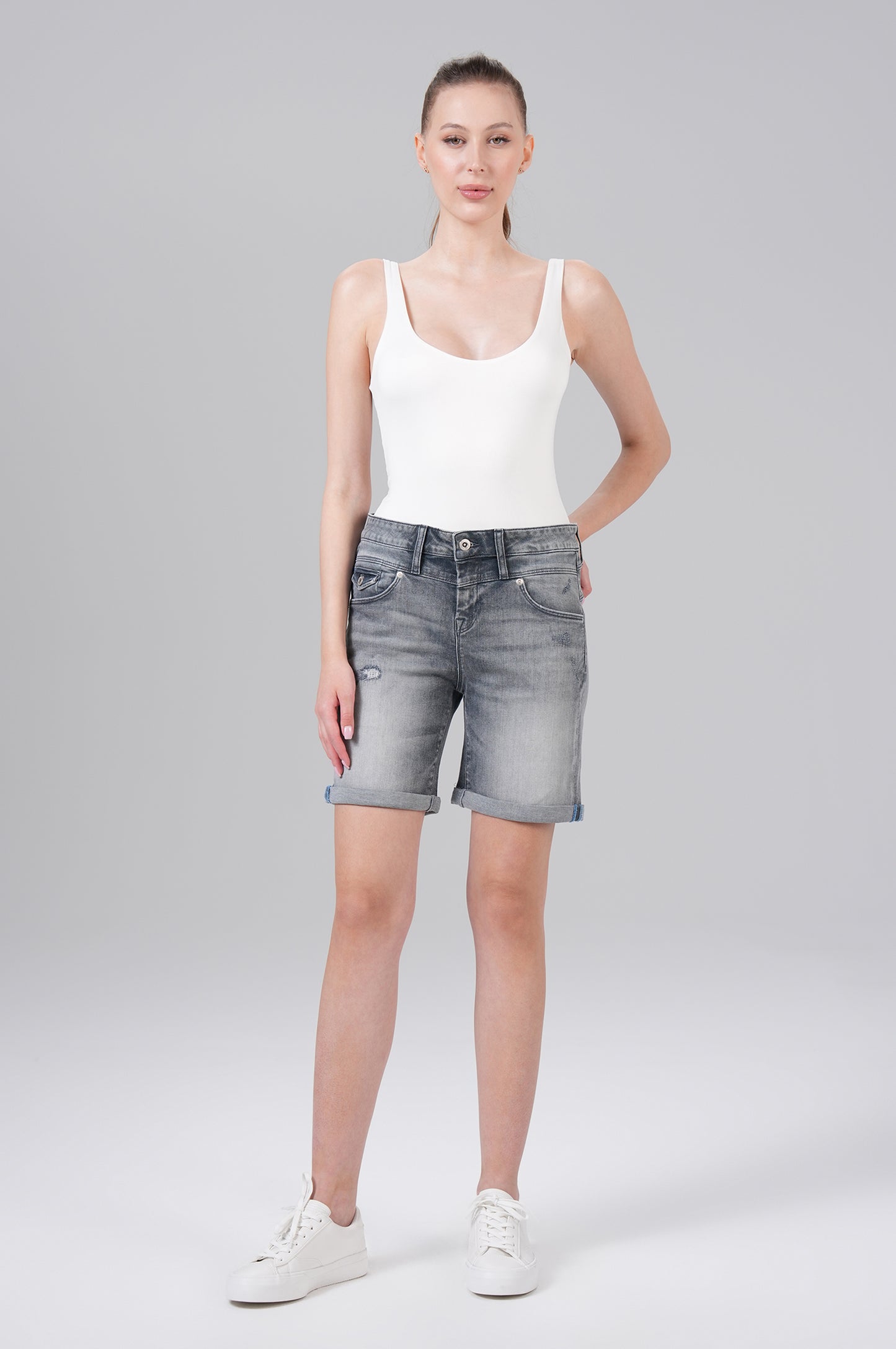 Bettina Shorts - Alabama Grey