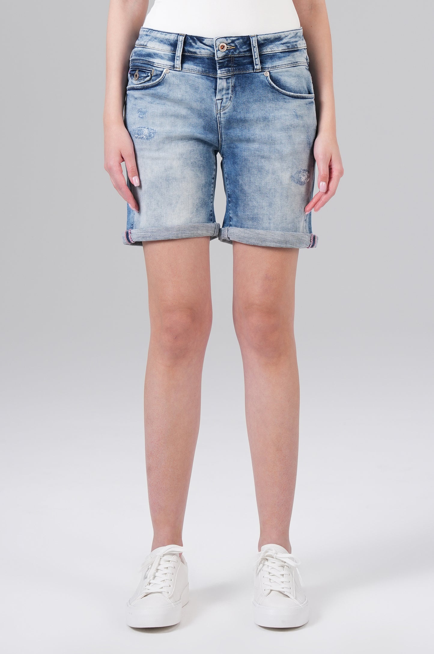 Bettina Shorts - M.O.D - Ascott Blue - 1