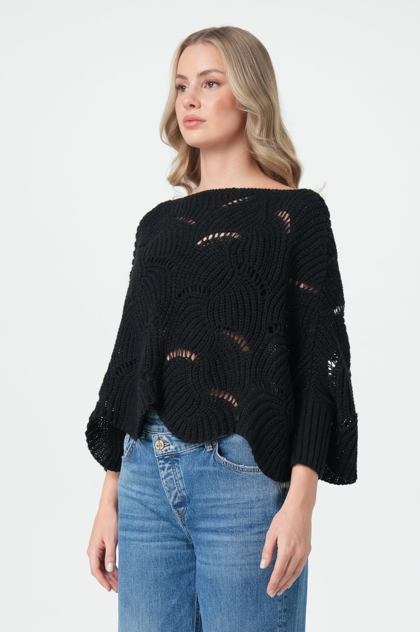 Women Pullover | Black