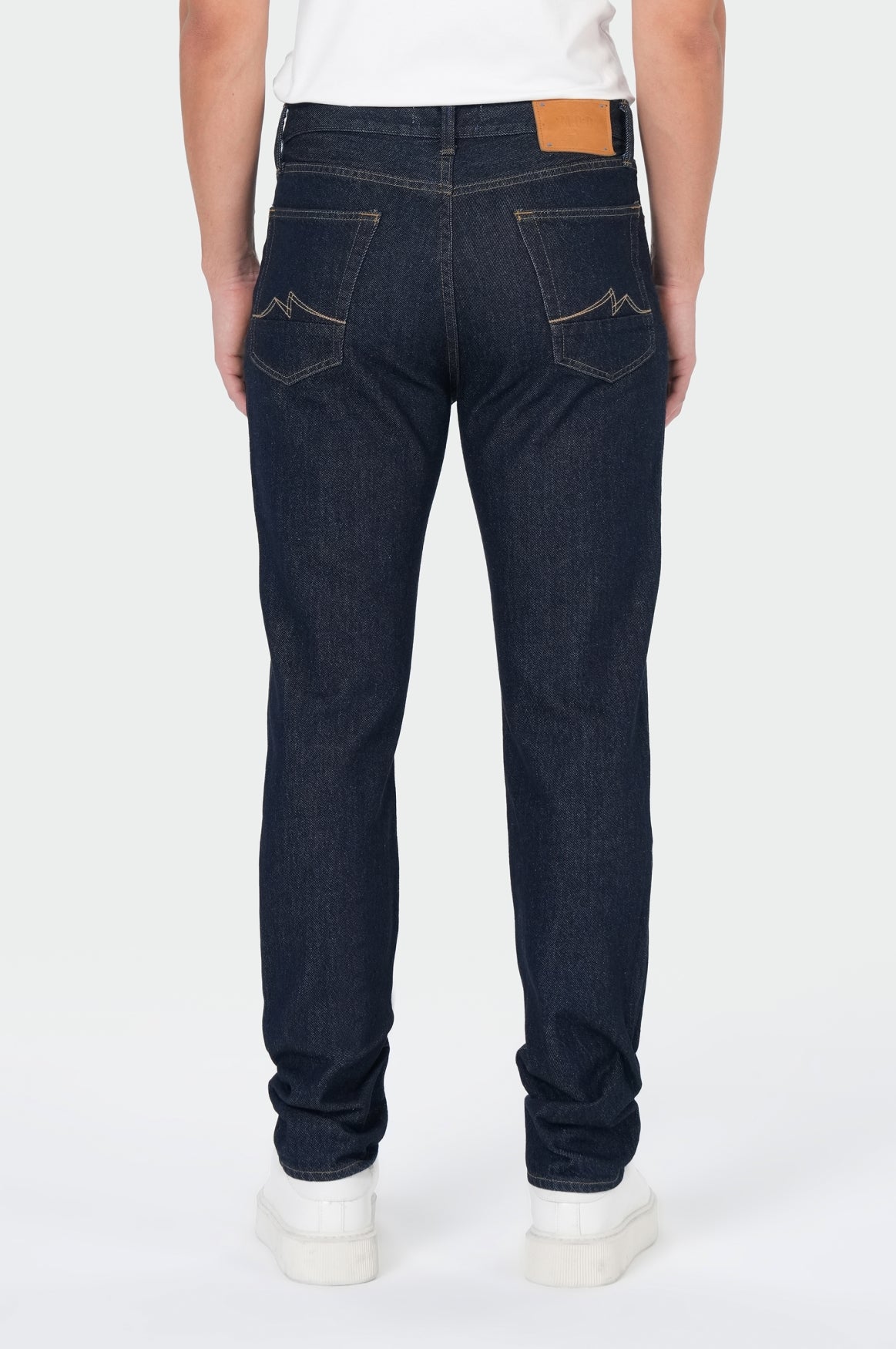 Aron Straight | Rinse Wash
