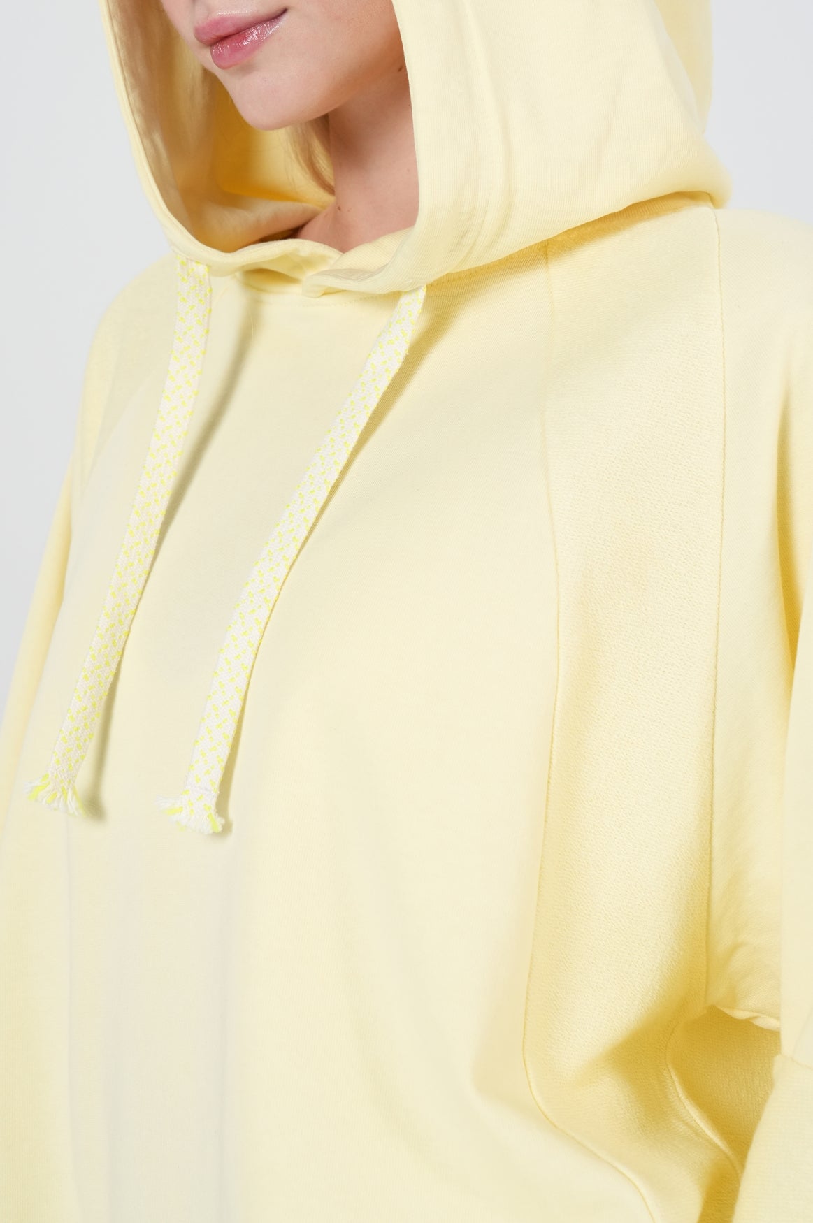 Aurora Hoody Sweat | Pastel Yellow