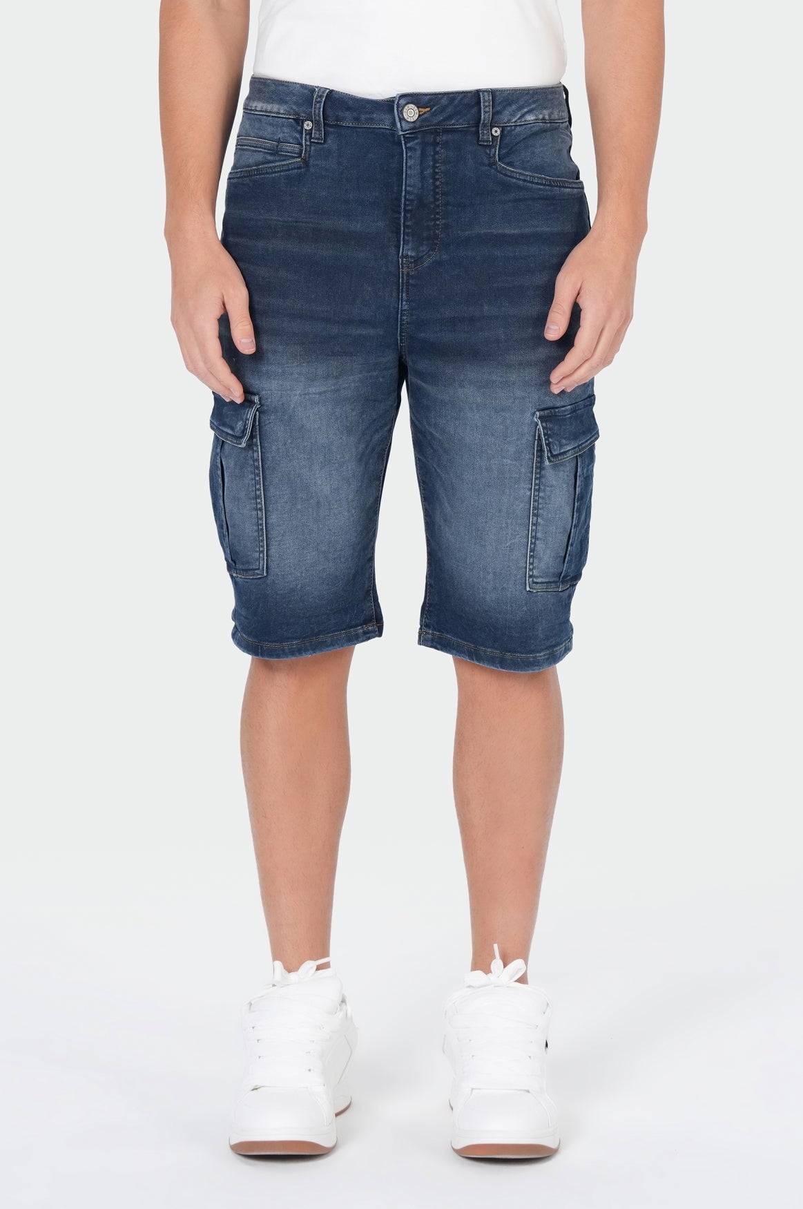 Edward Cargo Shorts | Fast Blue