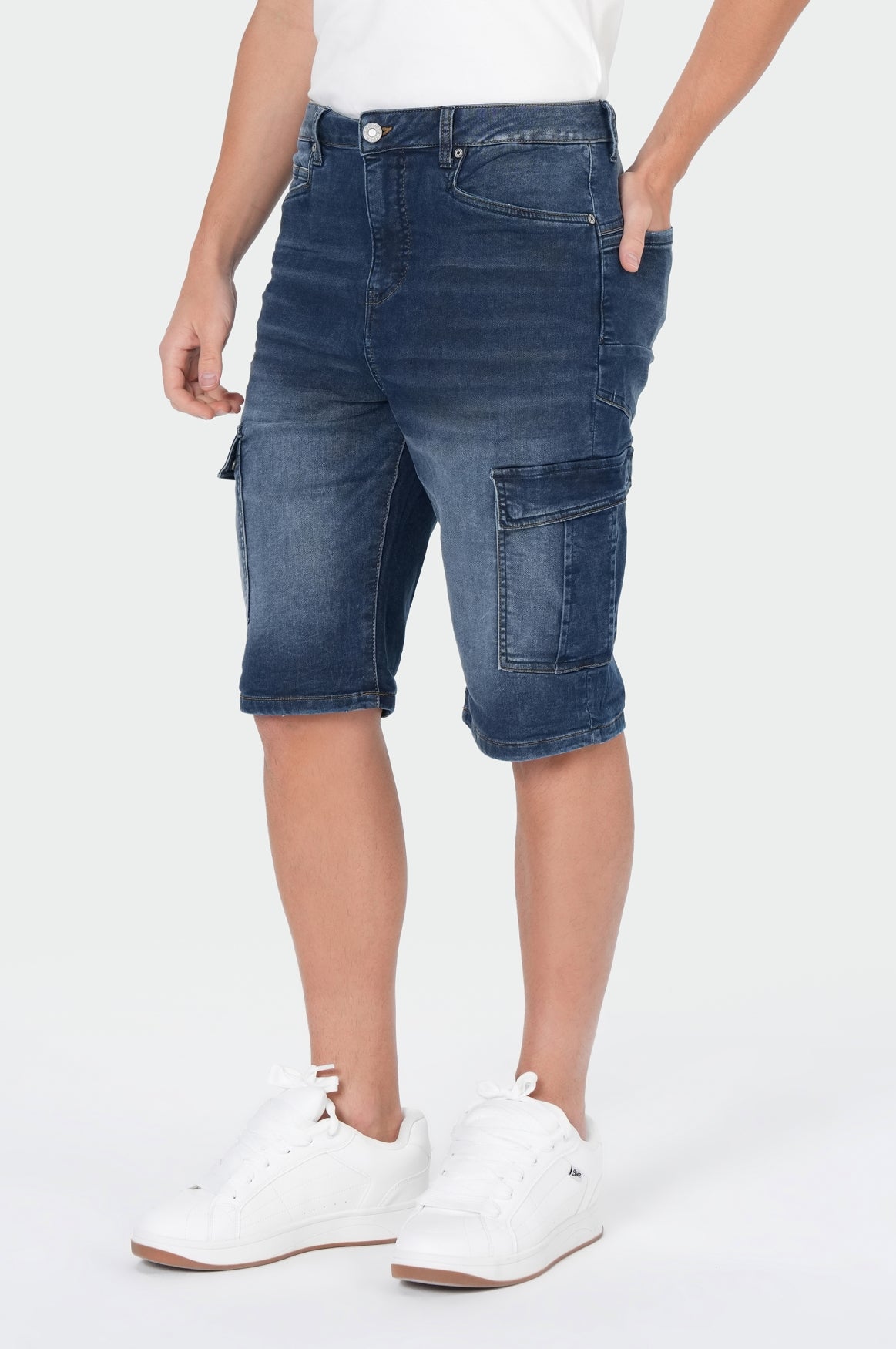 Edward Cargo Shorts | Fast Blue