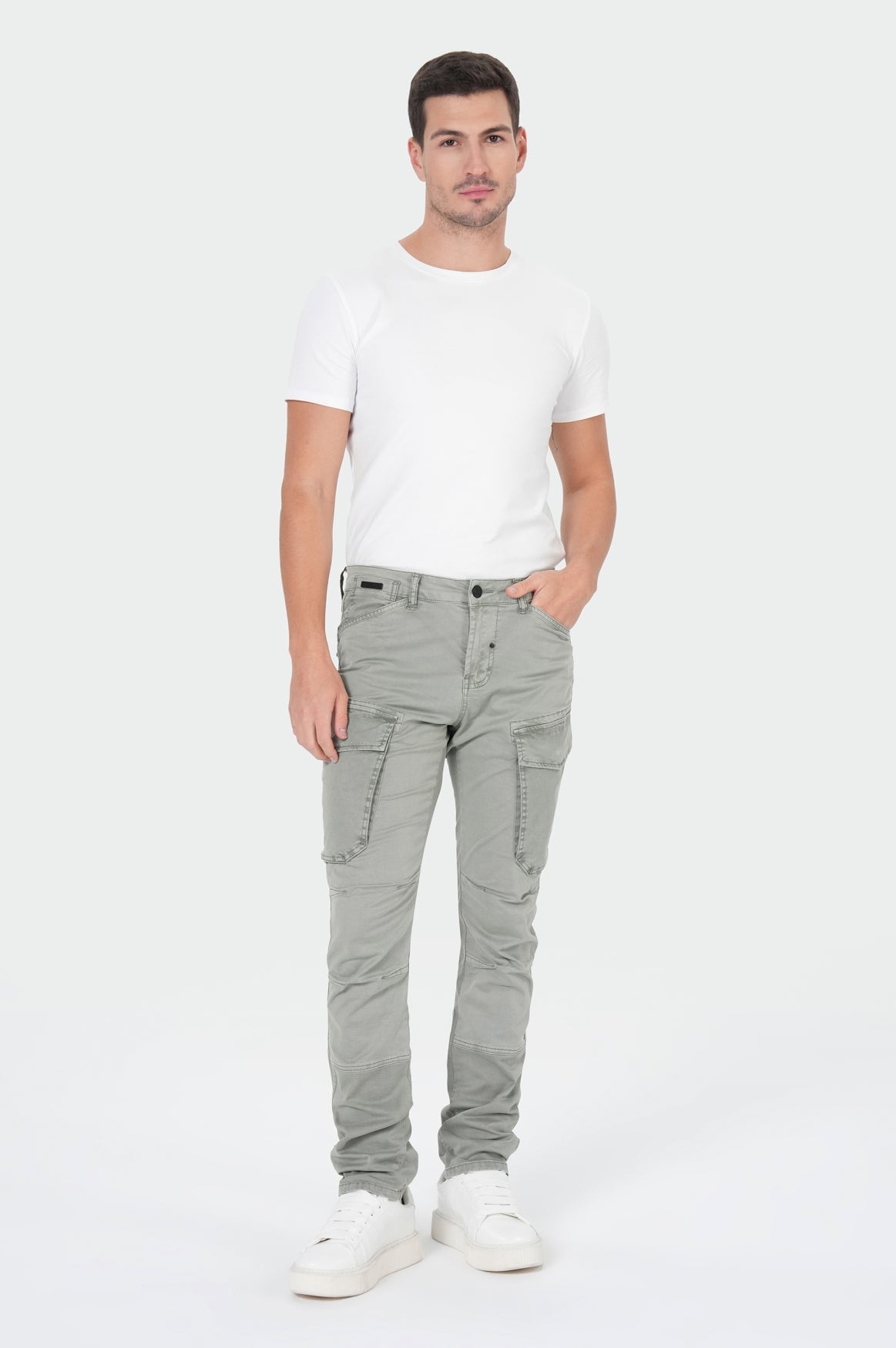 Elias Cargo | Seagrass