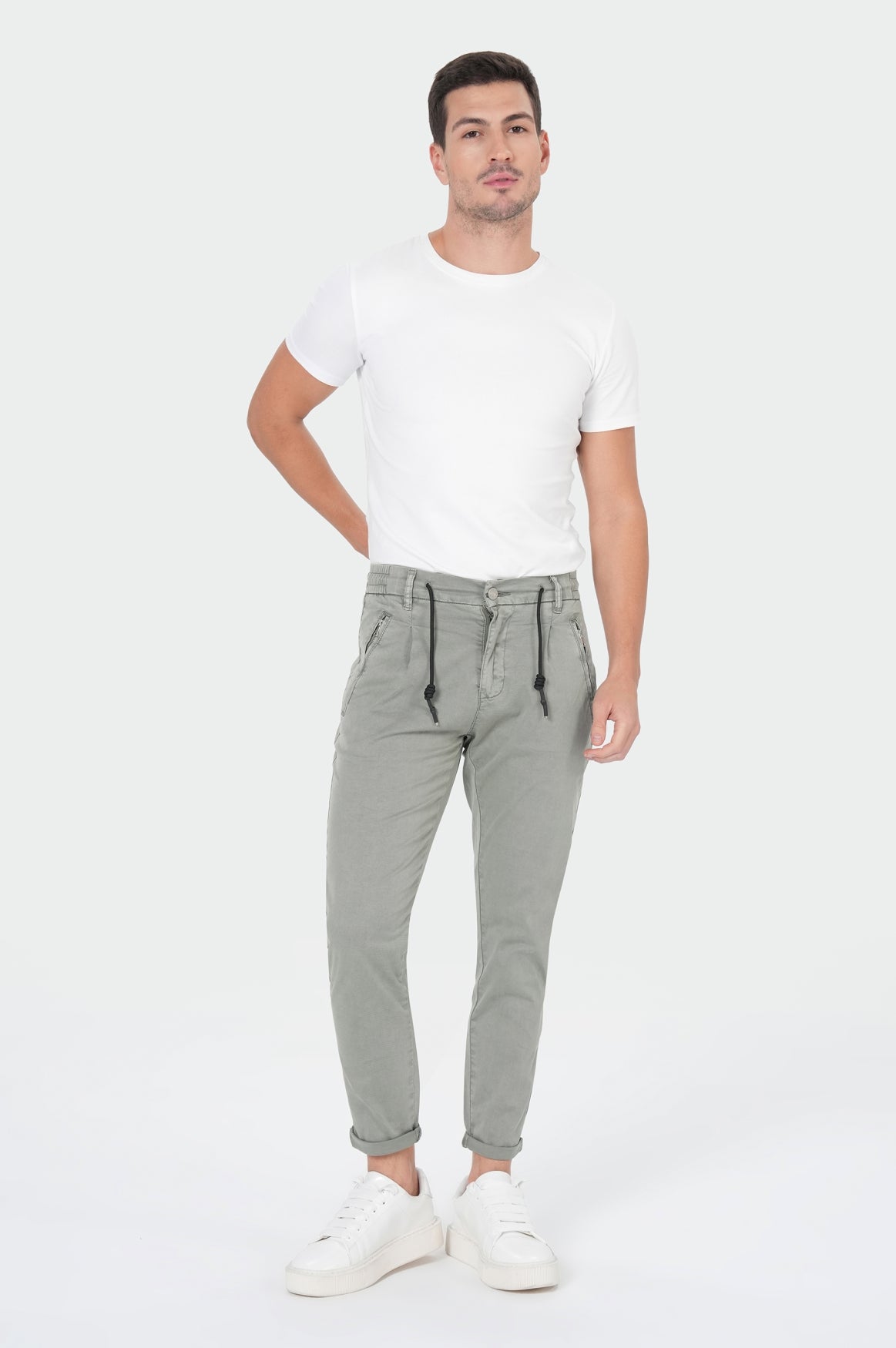 Hank Chino | Seagrass