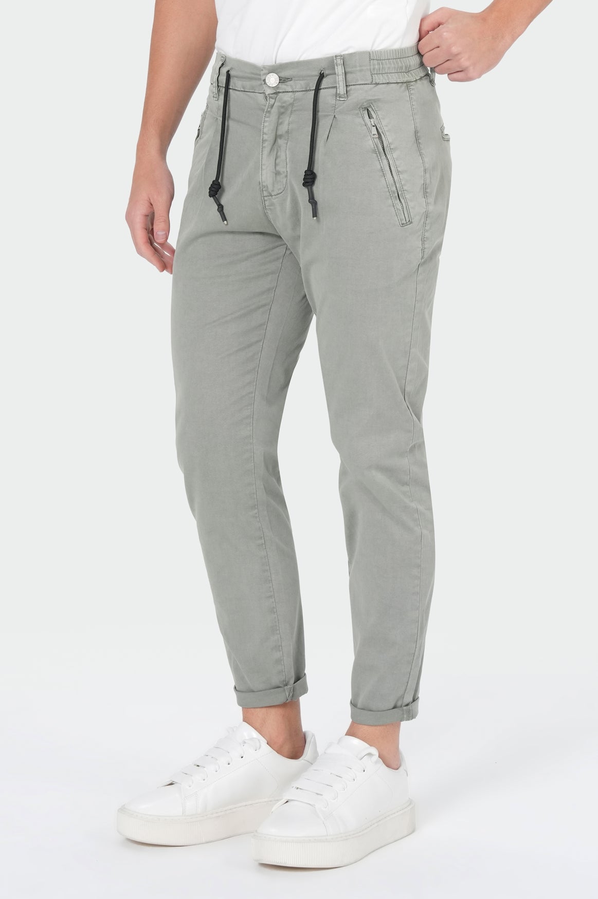 Hank Chino | Seagrass