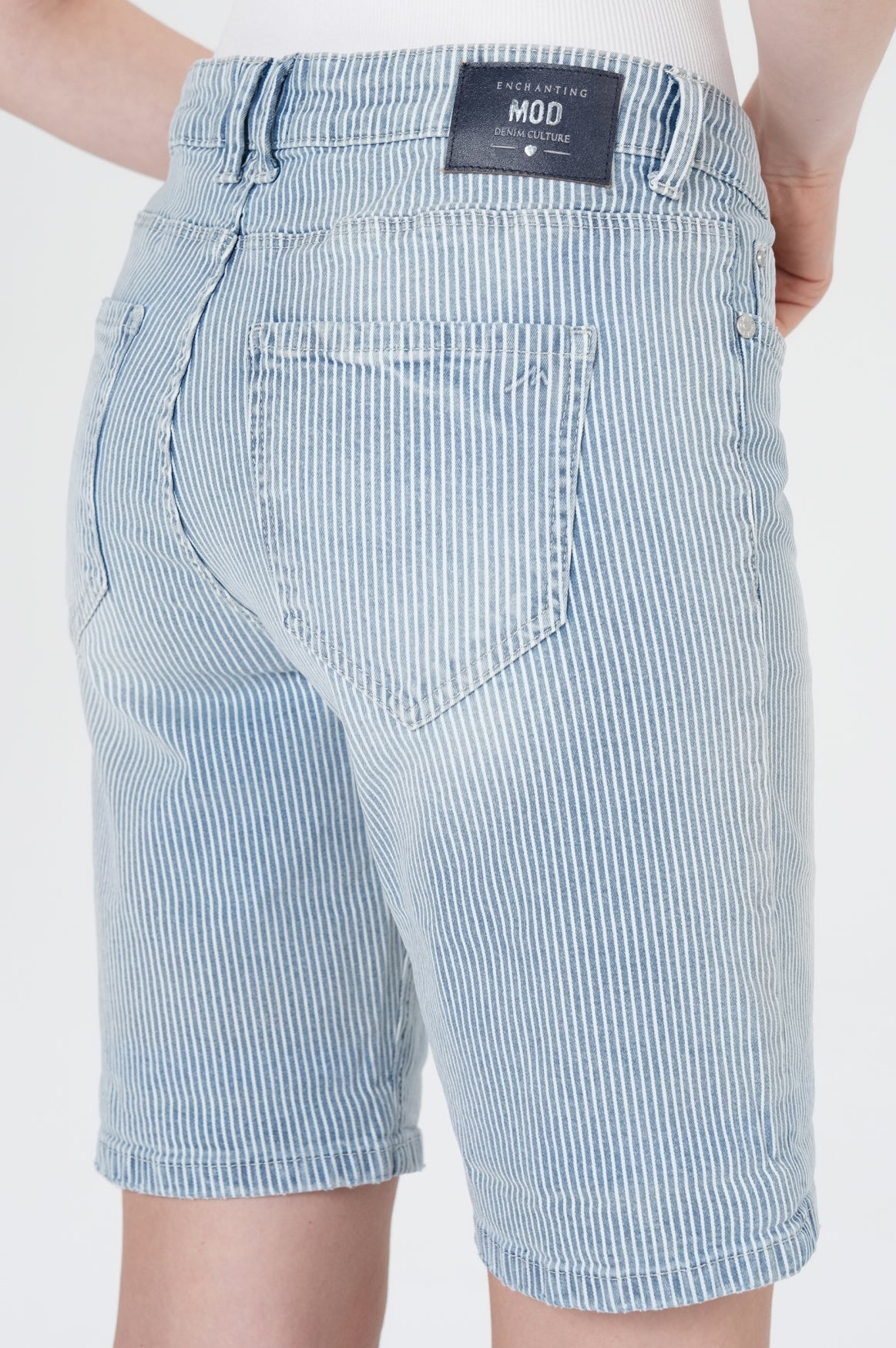 Lucky Shorts | Stripe Denim