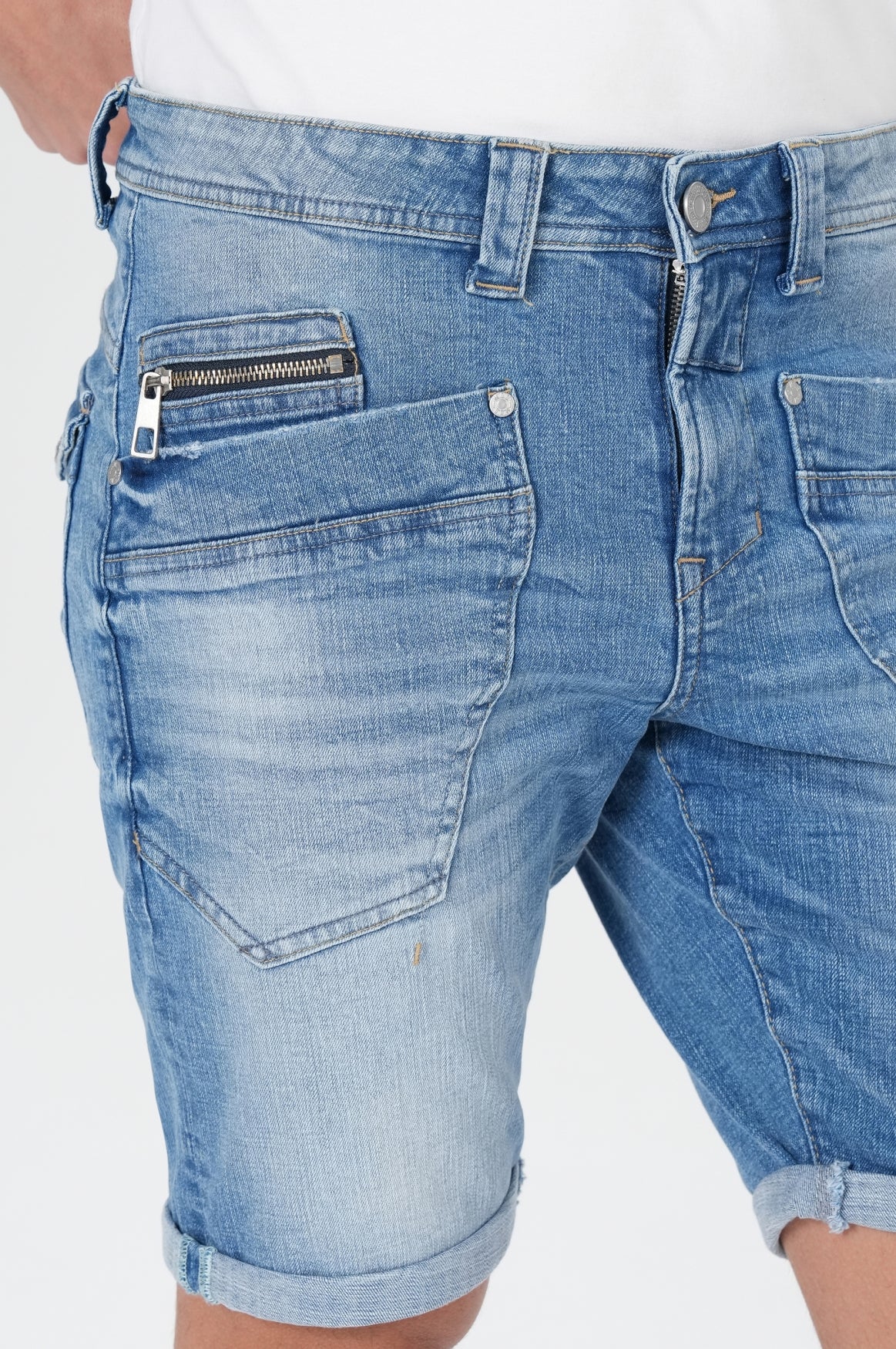 Pablo Shorts | Fizzy Blue