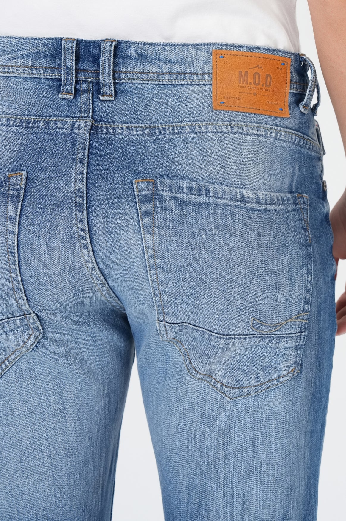 Ricardo Regular | Fency Blue