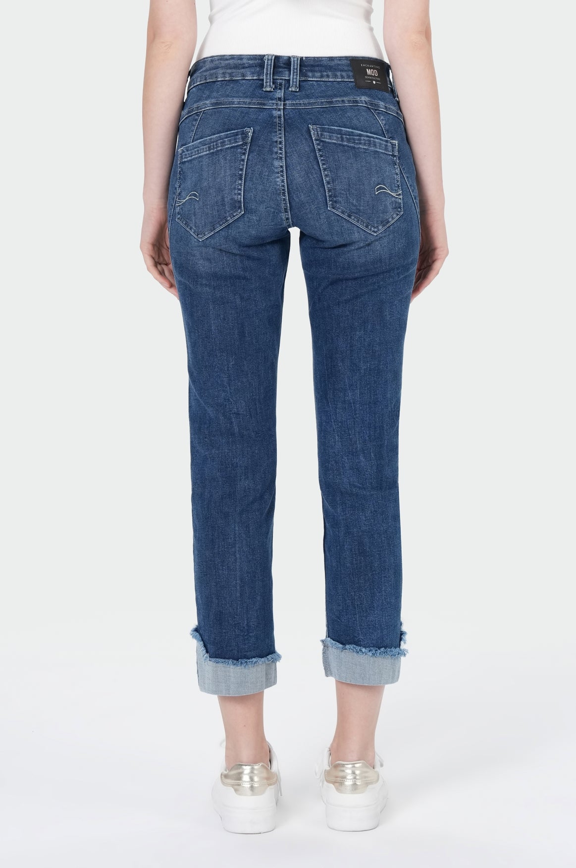 Rita Regular | Fifteen Blue