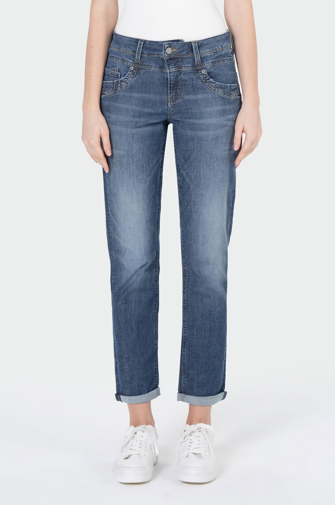 Romy Regular | Focus Blue