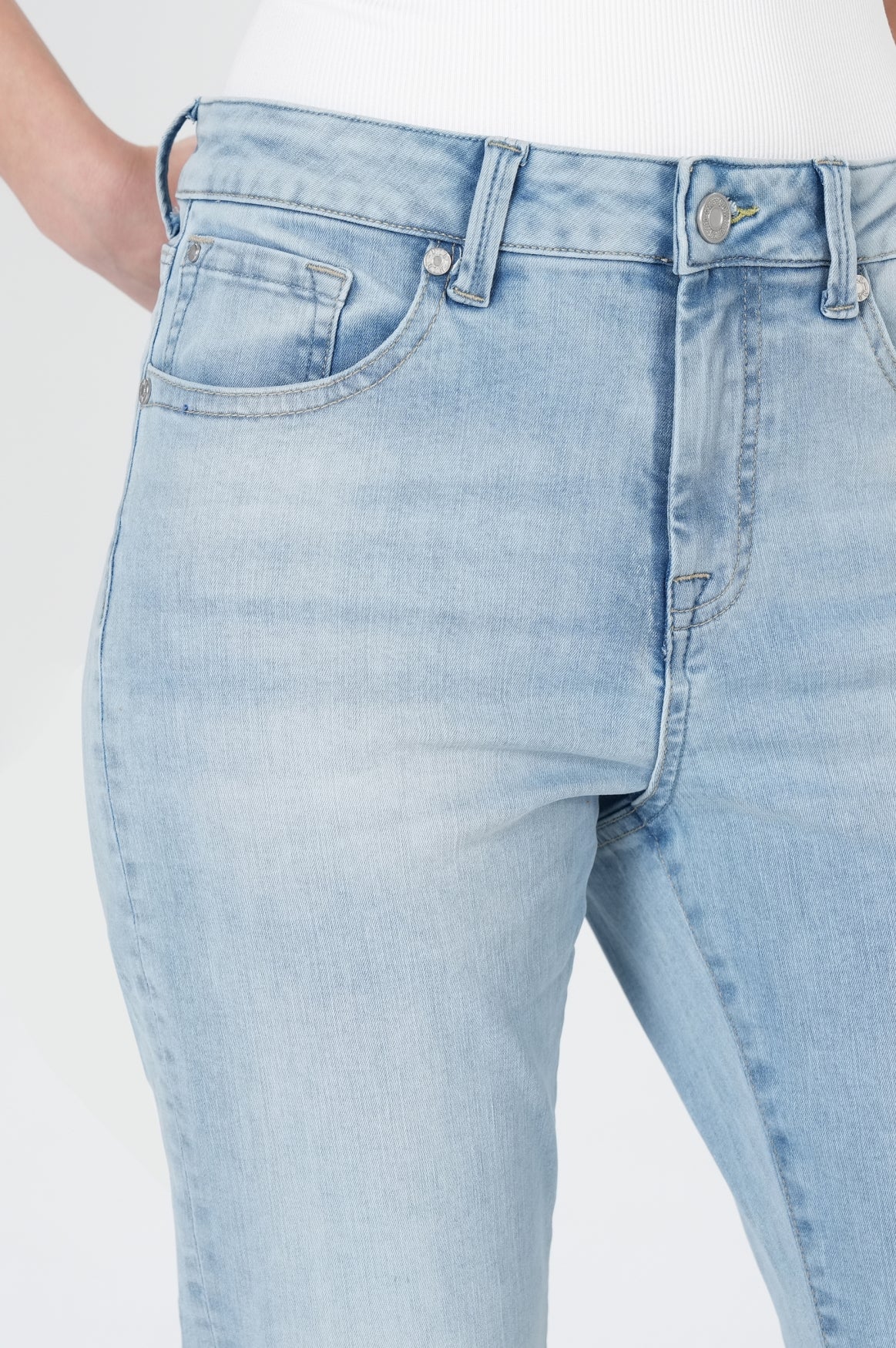 Sina Bootcut | Dove Blue