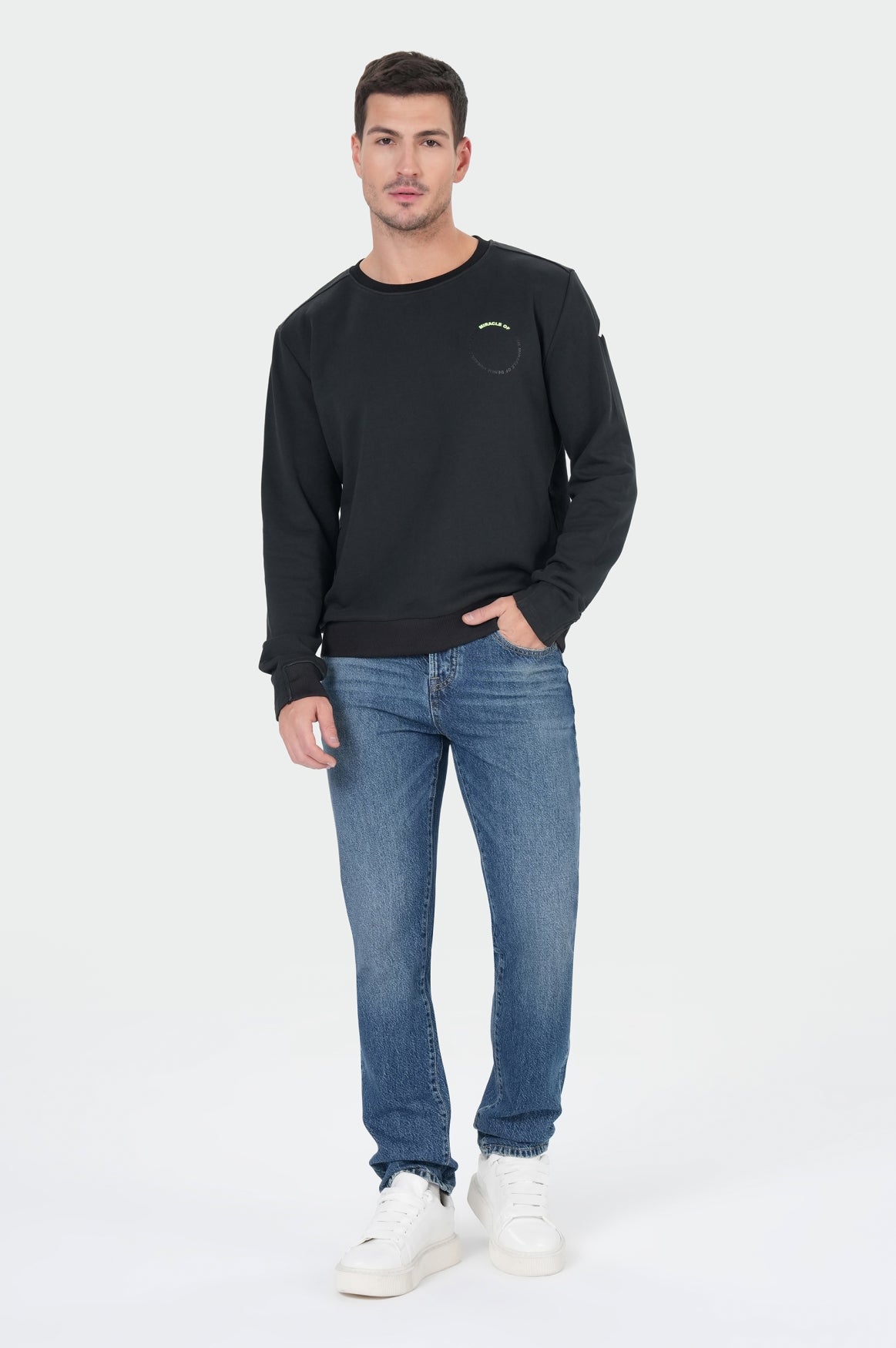 Spencer Sweatshirt | Black