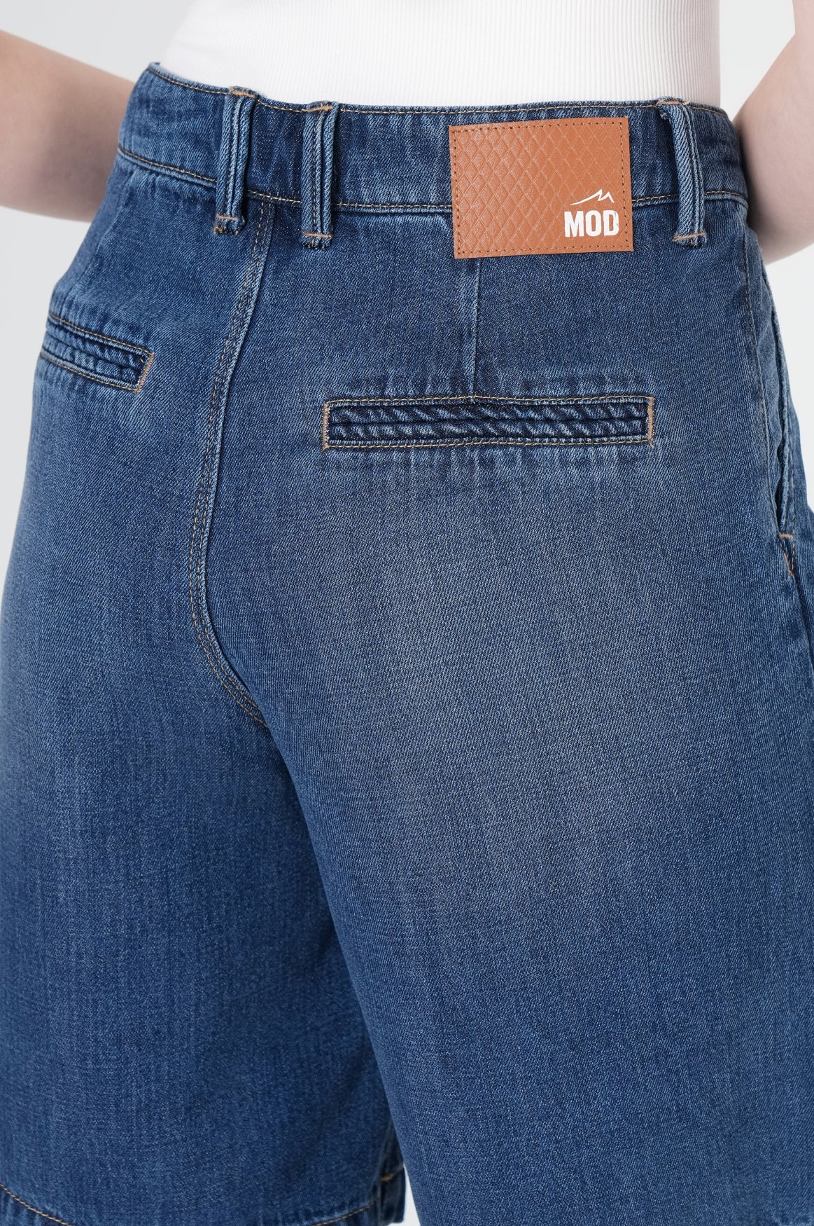 Valentina Shorts | Fang Blue