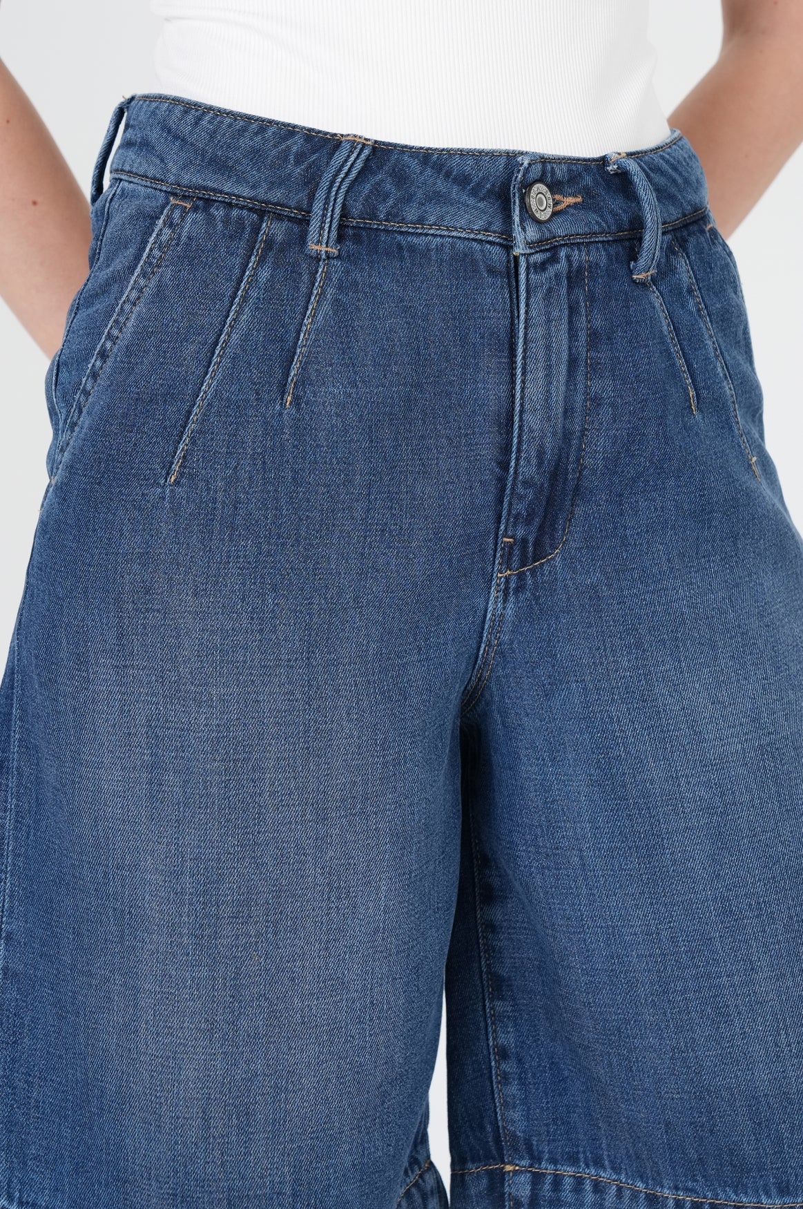 Valentina Shorts | Fang Blue