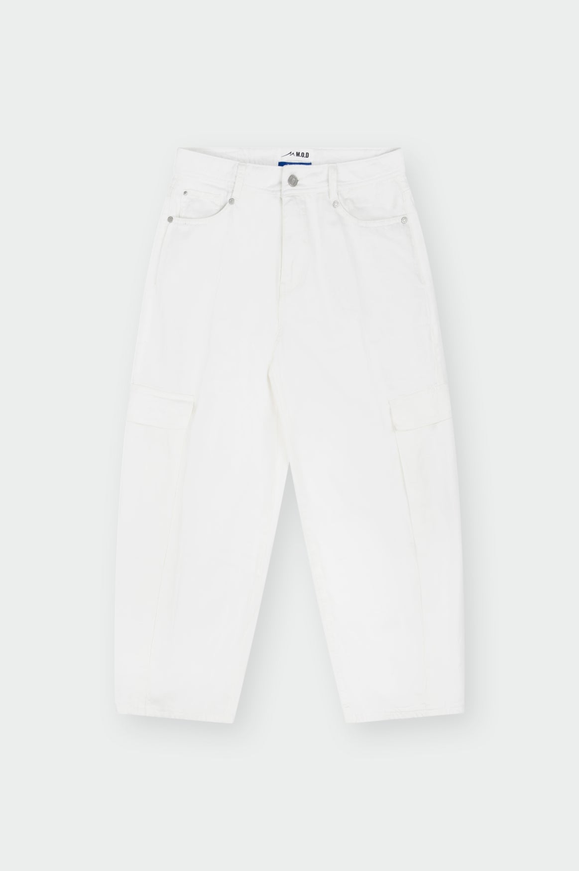 Vivien Balloon | White