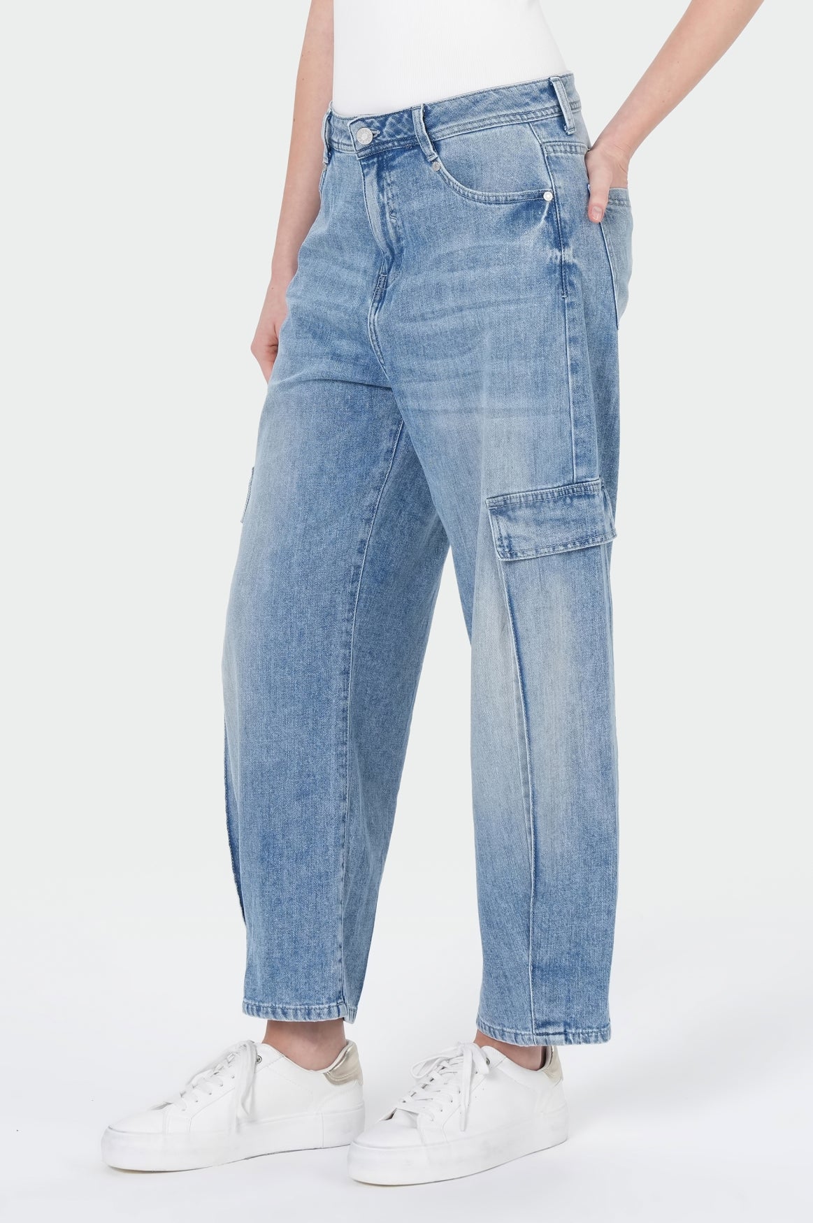 Vivien Balloon | Folk Blue