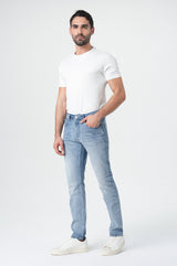 Ricardo Regular | Decimal Blue