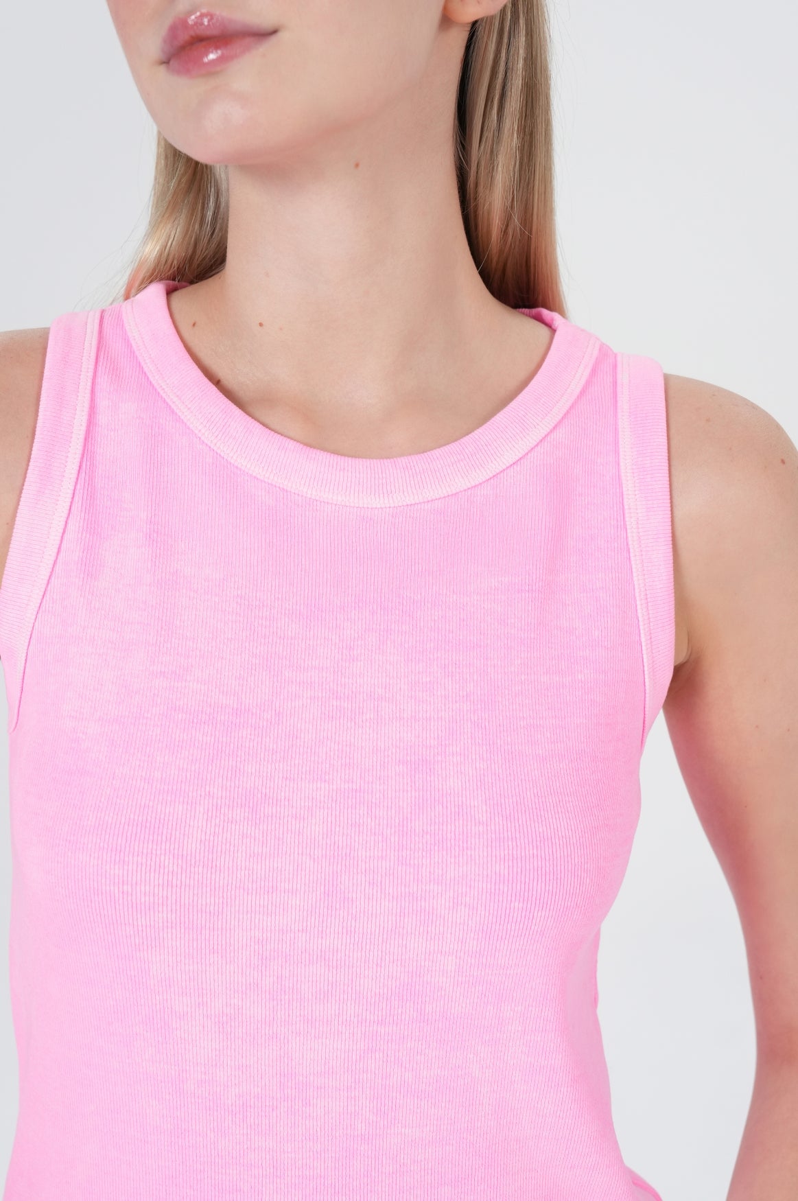 ALVA Tank Top | Neon Pink