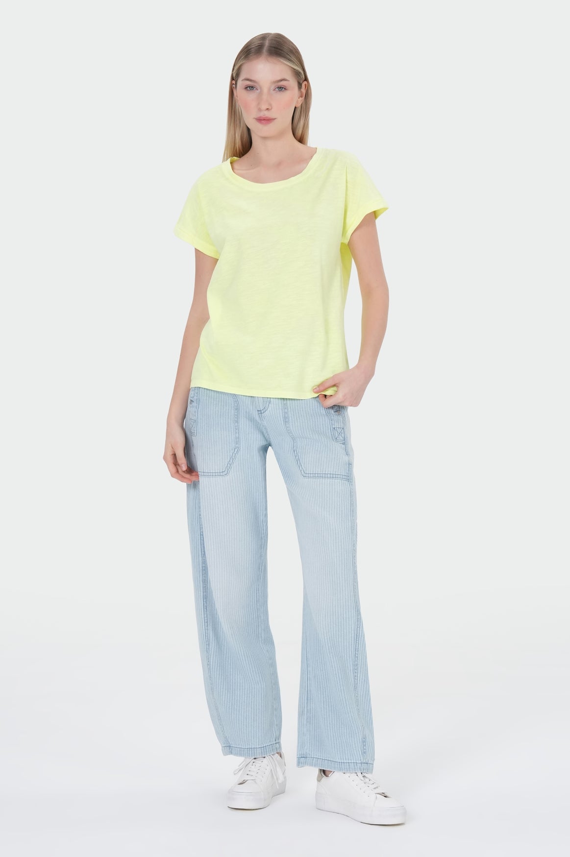 Anna T-Shirt | Neon Yellow