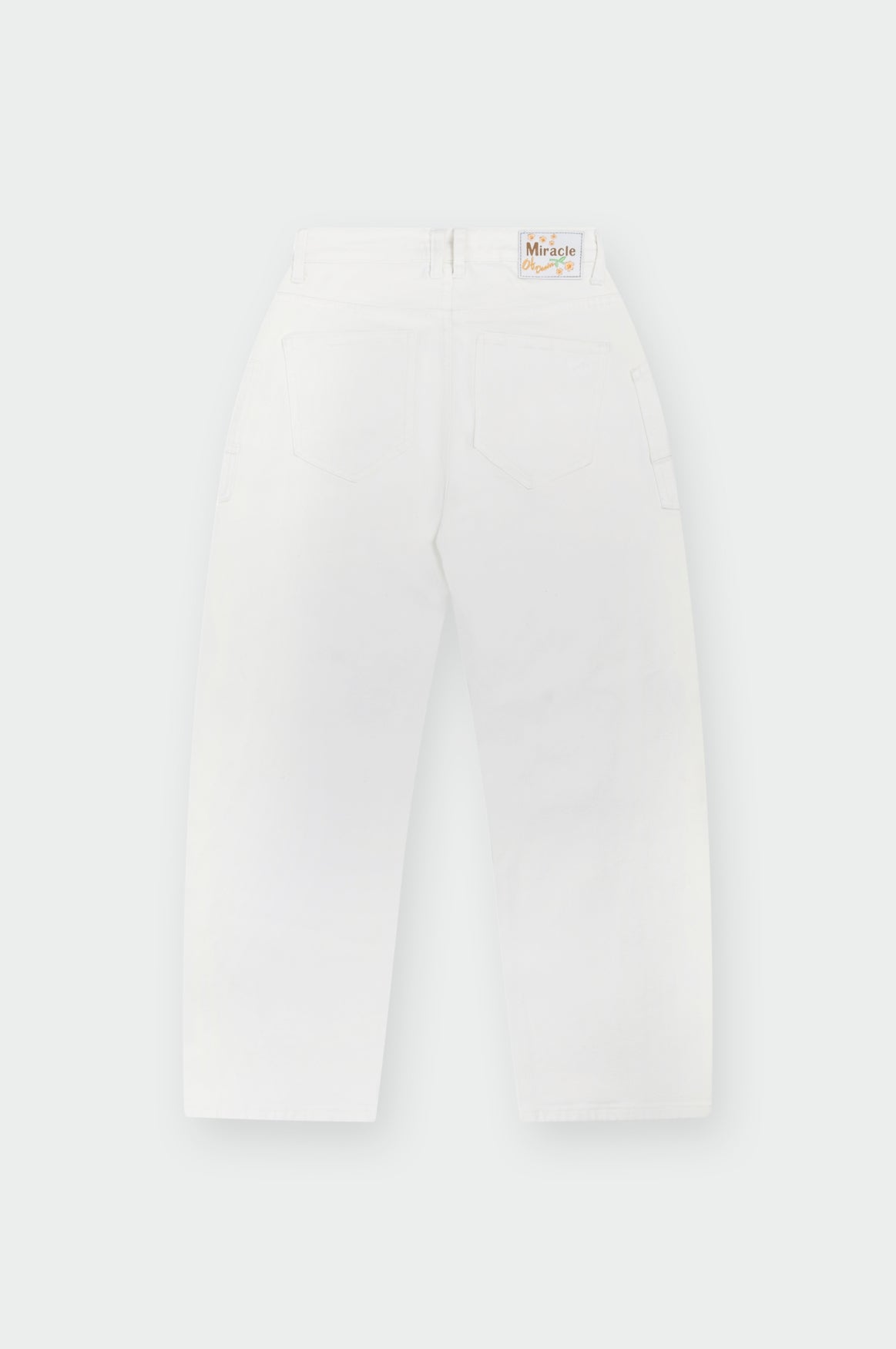 Clara Barrel | White