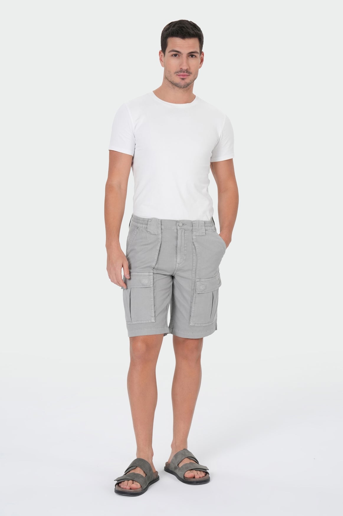Eddie Cargo Shorts | Ultimate Grey