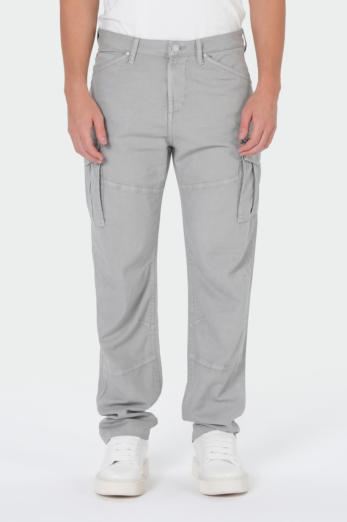 Eino Cargo | Ultimate Grey