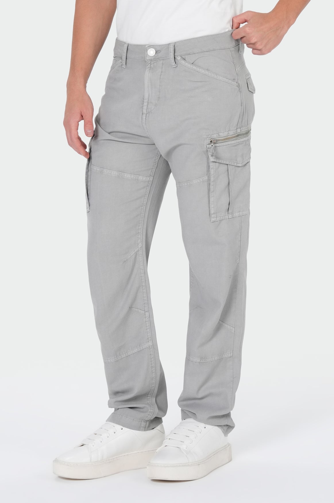 Eino Cargo | Ultimate Grey