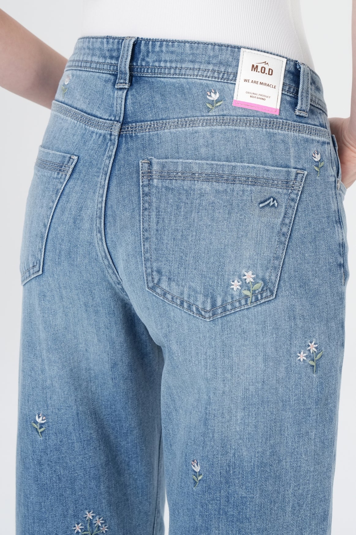 Nicola Wide Leg | Embroidery Allover