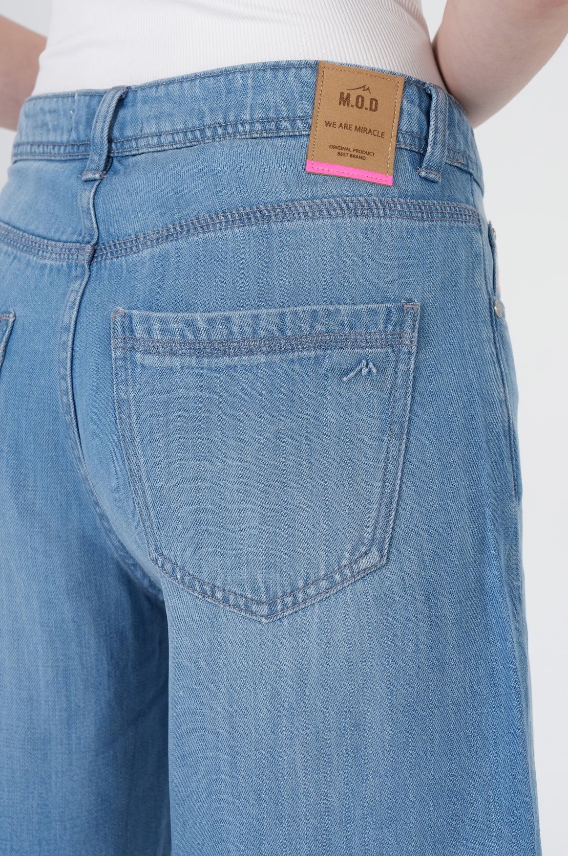 Nicola Shorts | Forever Blue