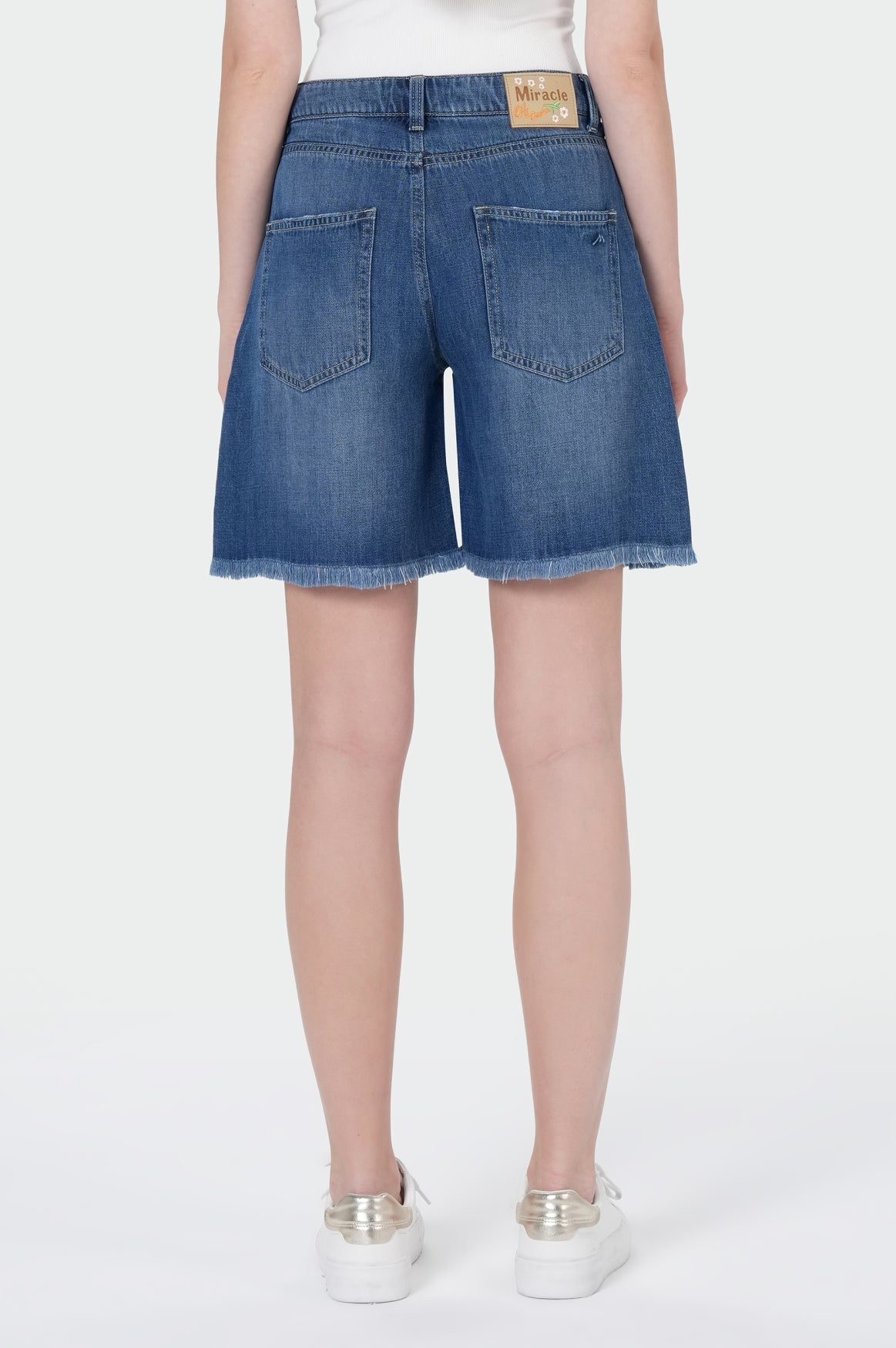 Vera Shorts | File Blue