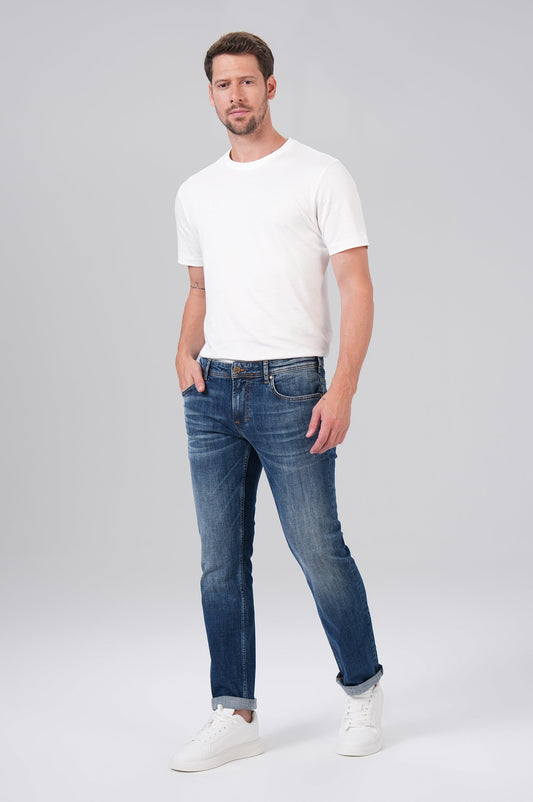 Thomas Comfort | Cuba Blue