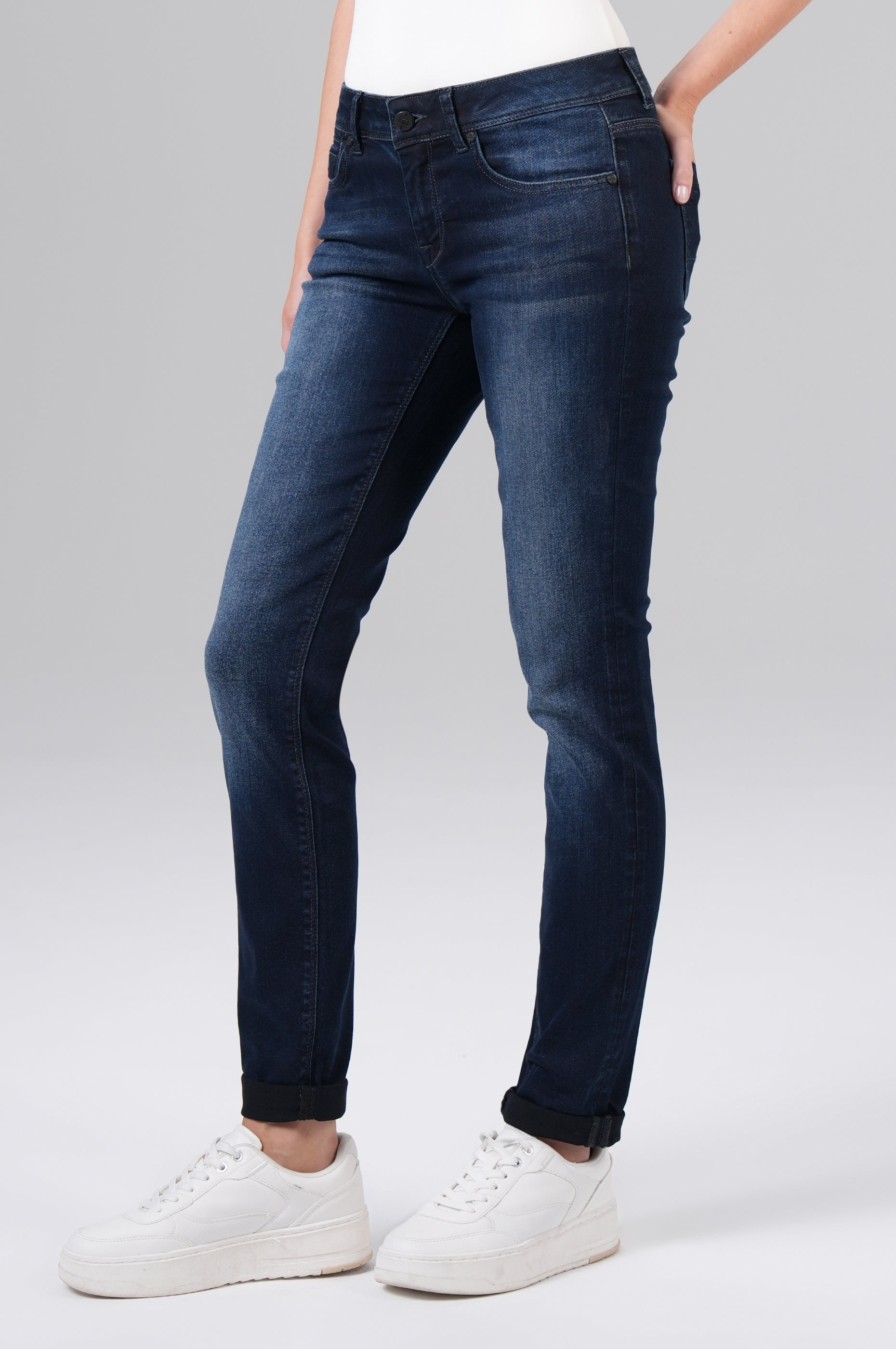 Monika Slim Fit - M.O.D - Call Blue - 2