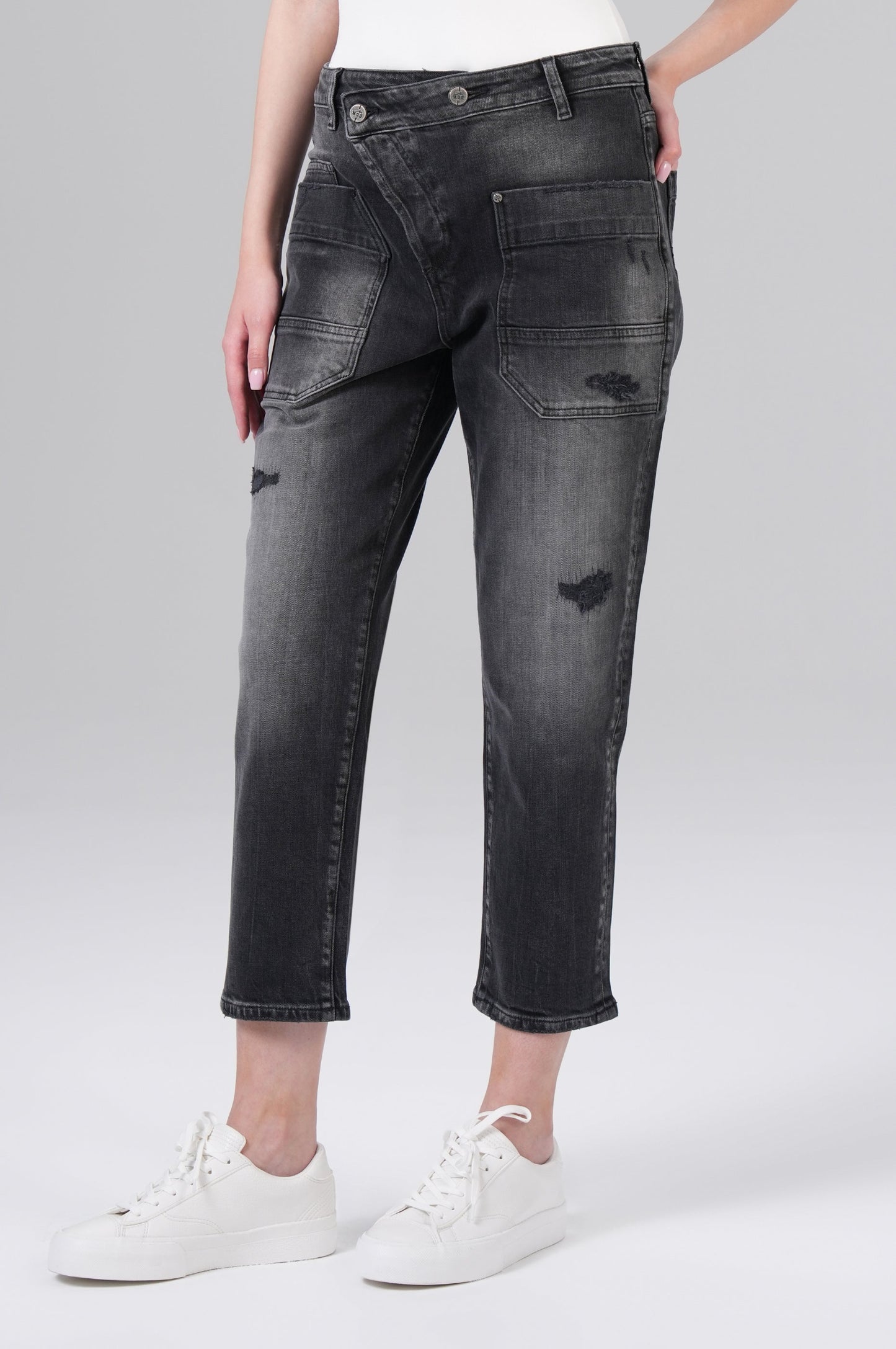 Ira Boy Fit | Attention Black