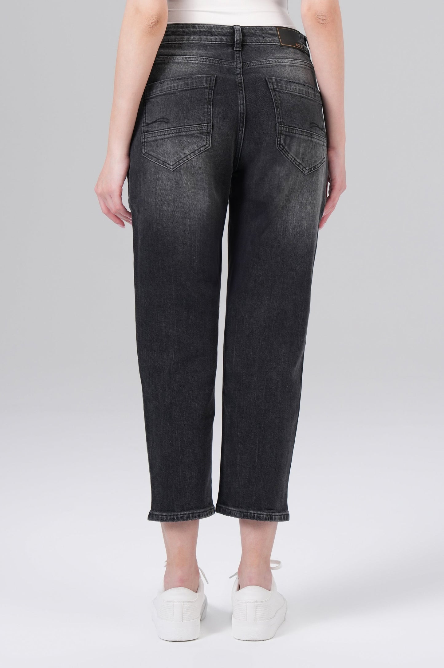 Ira Boy Fit | Attention Black