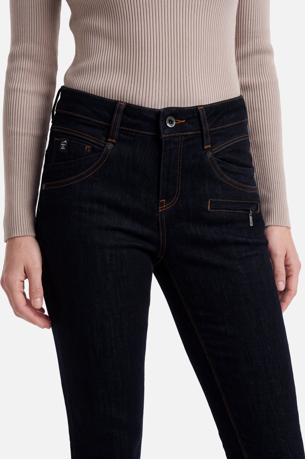 SUZY Skinny Fit | Raw Denim
