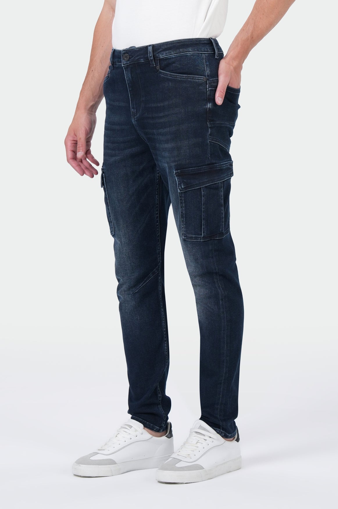 Edward Cargo | Eagle Blue Black Jogg