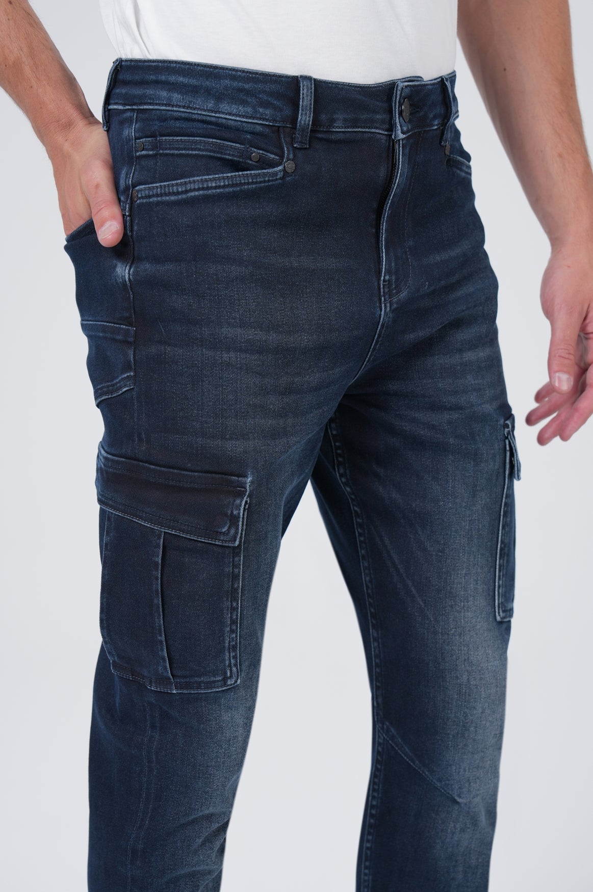 Edward Cargo | Eagle Blue Black Jogg