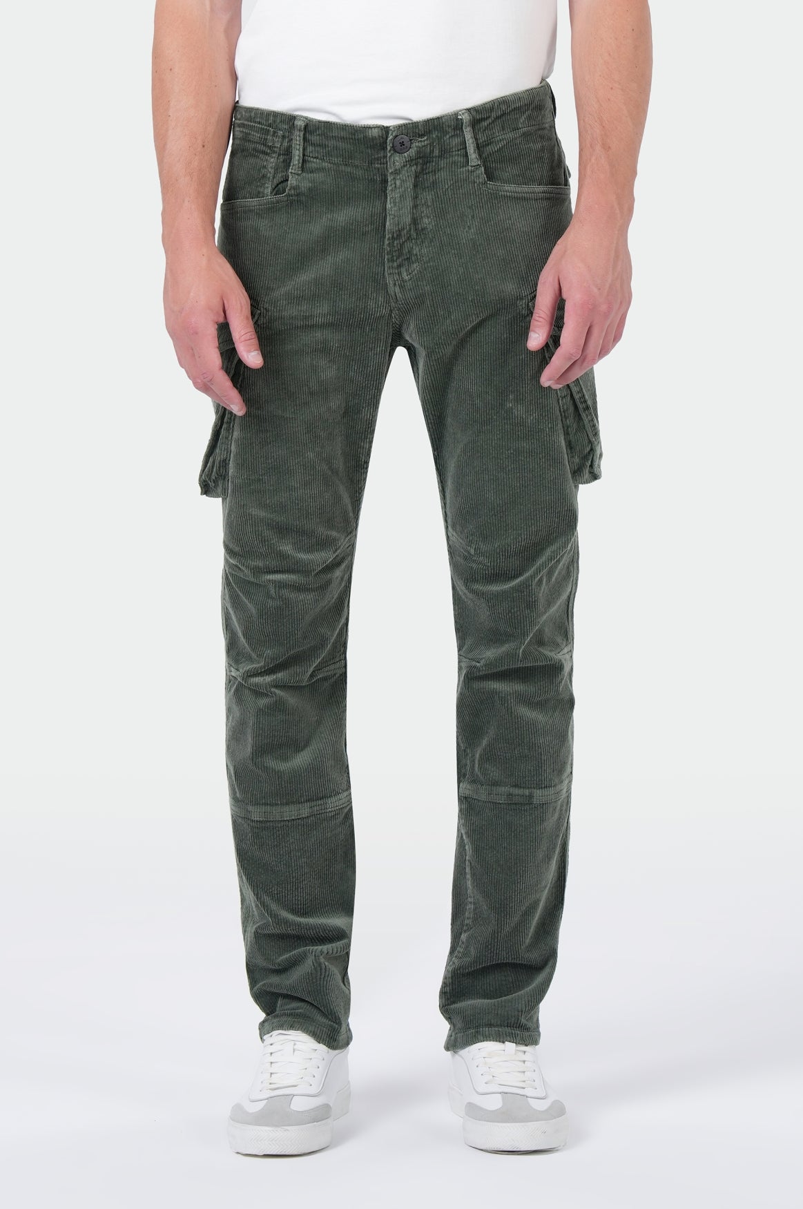 Elias Cargo | Olive Night