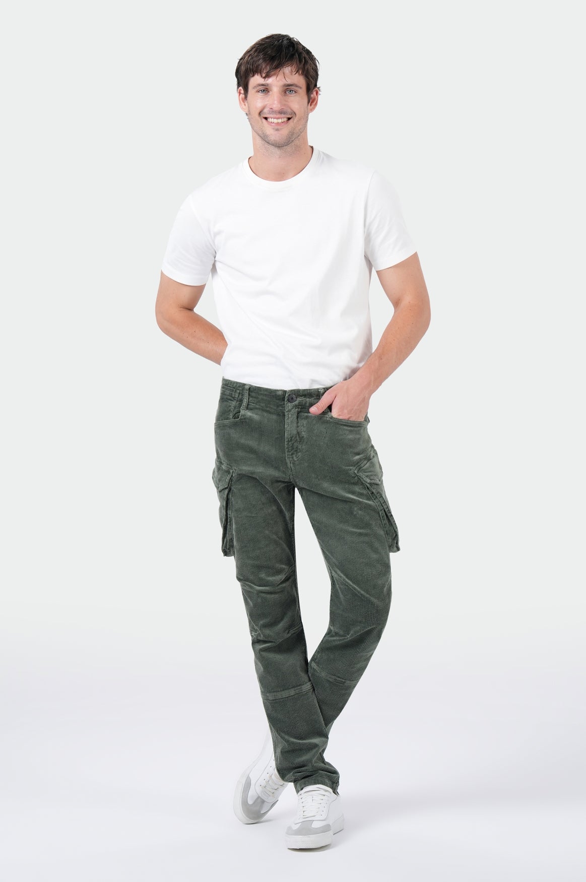 Elias Cargo | Olive Night