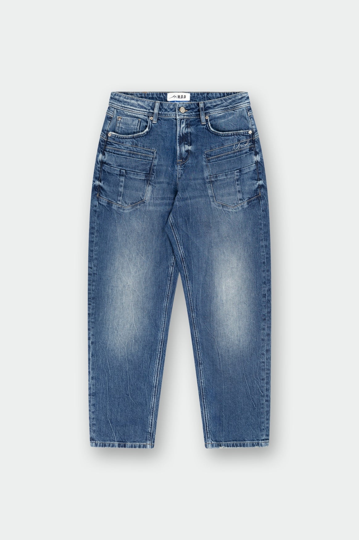 Ivy Boyfriend | Essence Blue