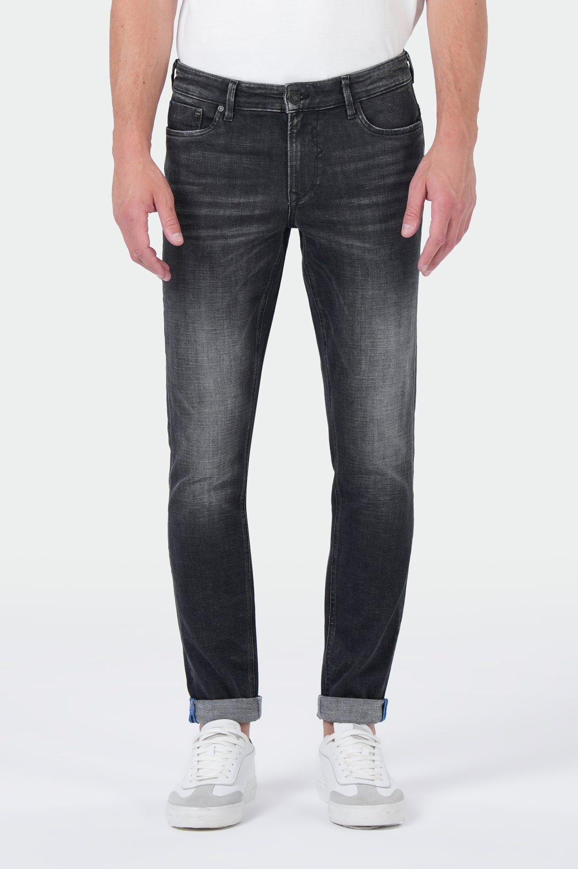 Marcel Slim | Eleven Blue